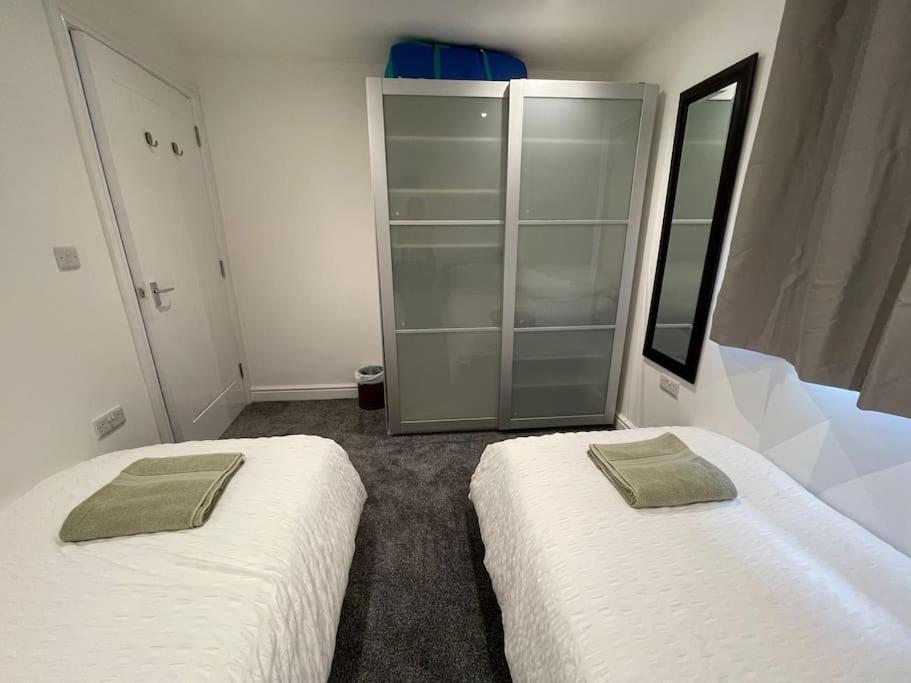 Maisy Lodge - Two Bed Lux Flat - Parking, Netflix, Wifi - Close To Blenheim Palace & Oxford - F2 Кідлінґтон Екстер'єр фото