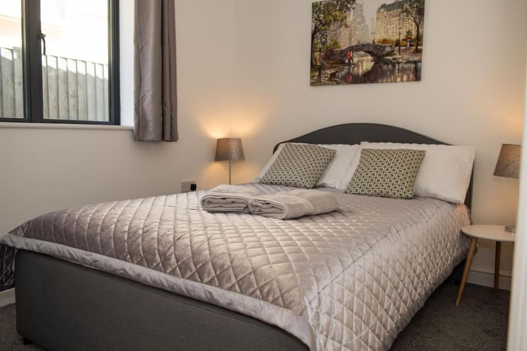 Maisy Lodge - Two Bed Lux Flat - Parking, Netflix, Wifi - Close To Blenheim Palace & Oxford - F2 Кідлінґтон Екстер'єр фото